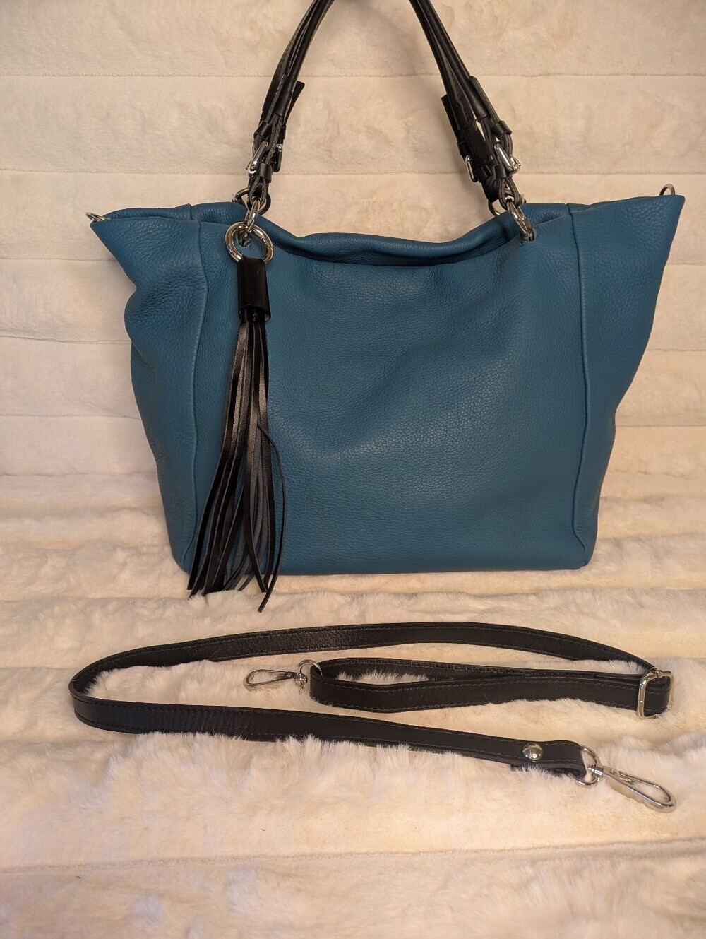Gianni Conti Modern Italian Leather Dual Handle Hobo Bag